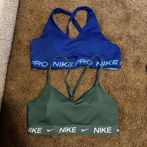 Nike Blue & Green Women's Sports Bras — Bundled size M